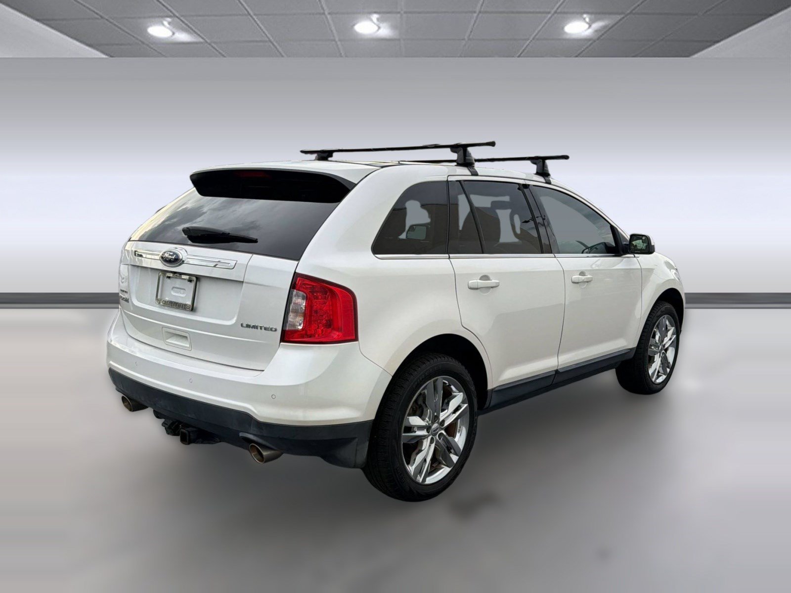 Used 2014 Ford Edge Limited w/ Equipment Group 301A FWD image 8
