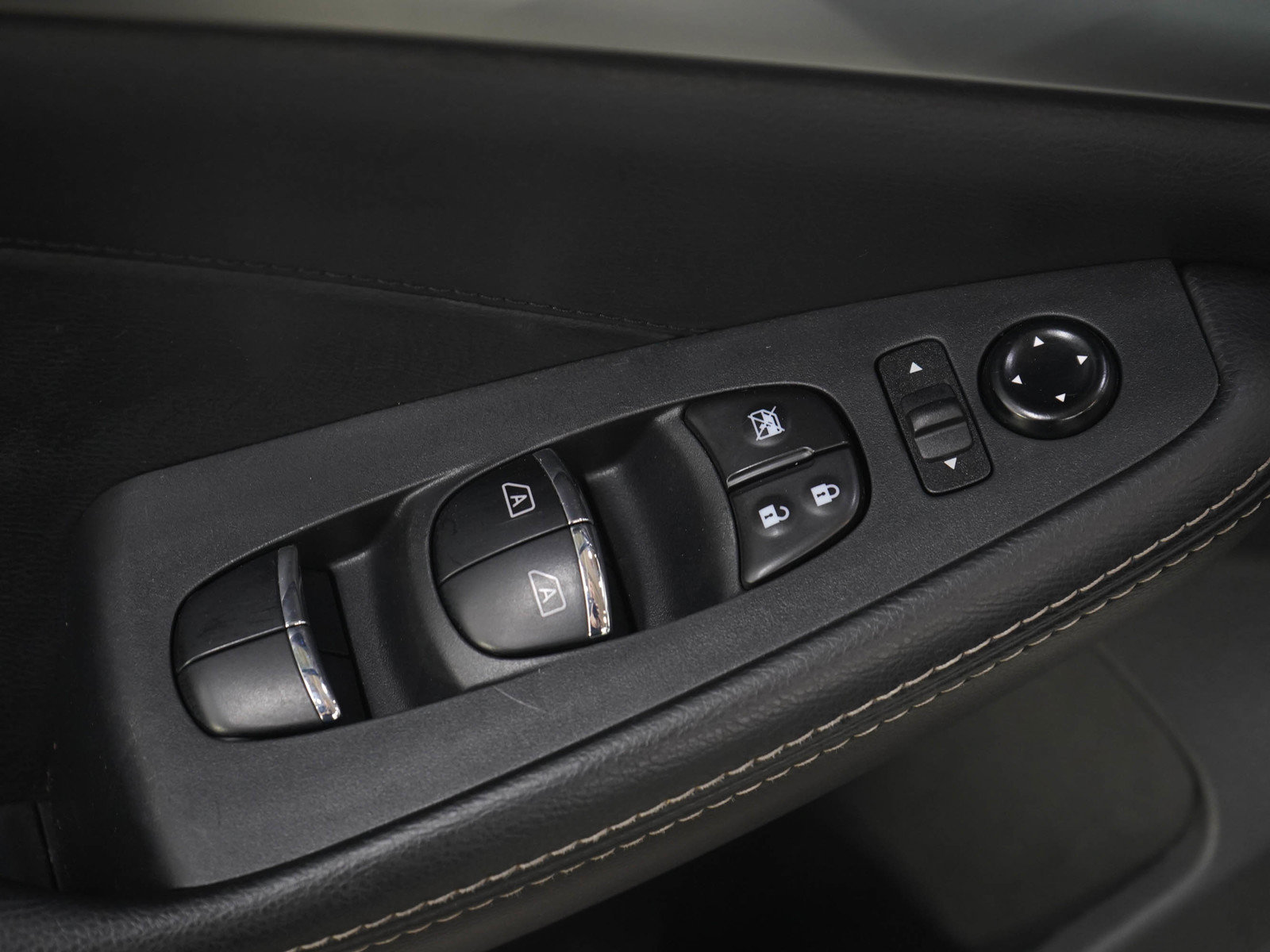 Used 2023 Nissan Maxima SL FWD image 20