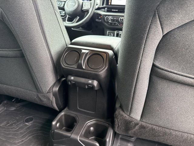 Used 2024 Jeep Wrangler Willys image 17