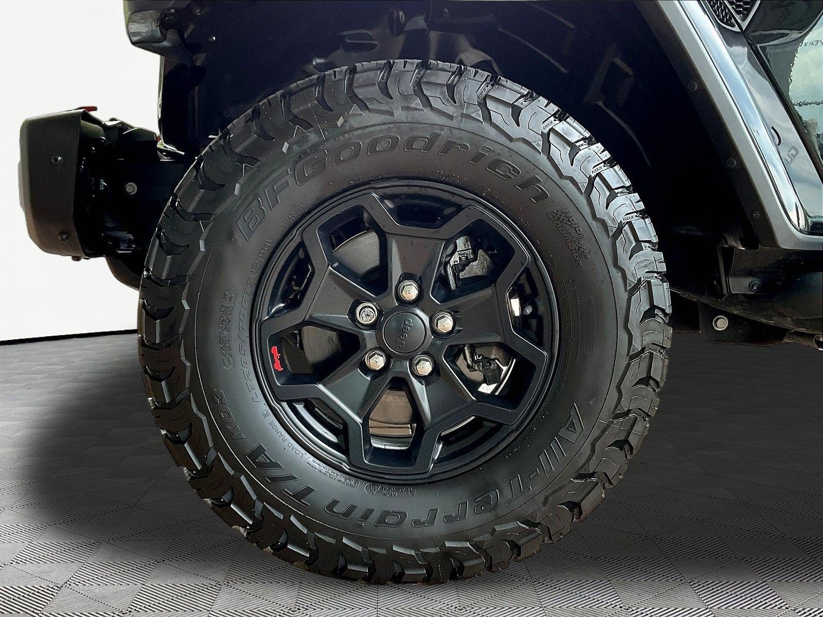 Used 2020 Jeep Gladiator Rubicon AWD/4WD image 33