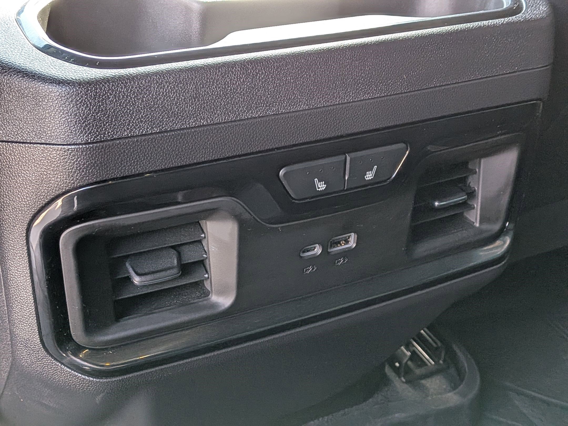 Used 2025 Chevrolet Silverado 1500 ZR2 w/ Technology Package image 31