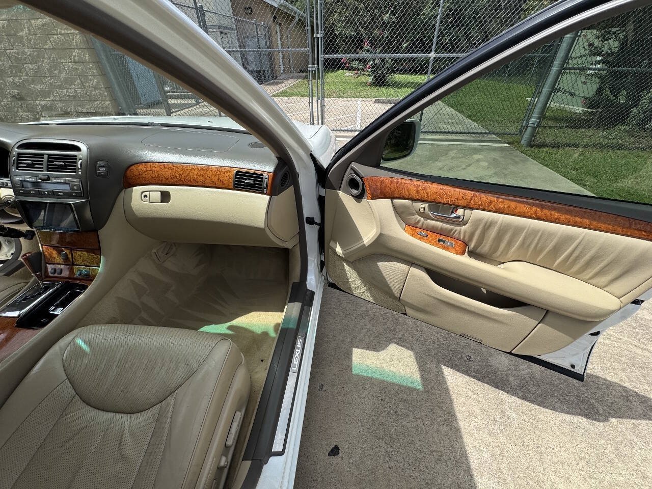Used 2004 Lexus LS 430 RWD image 43