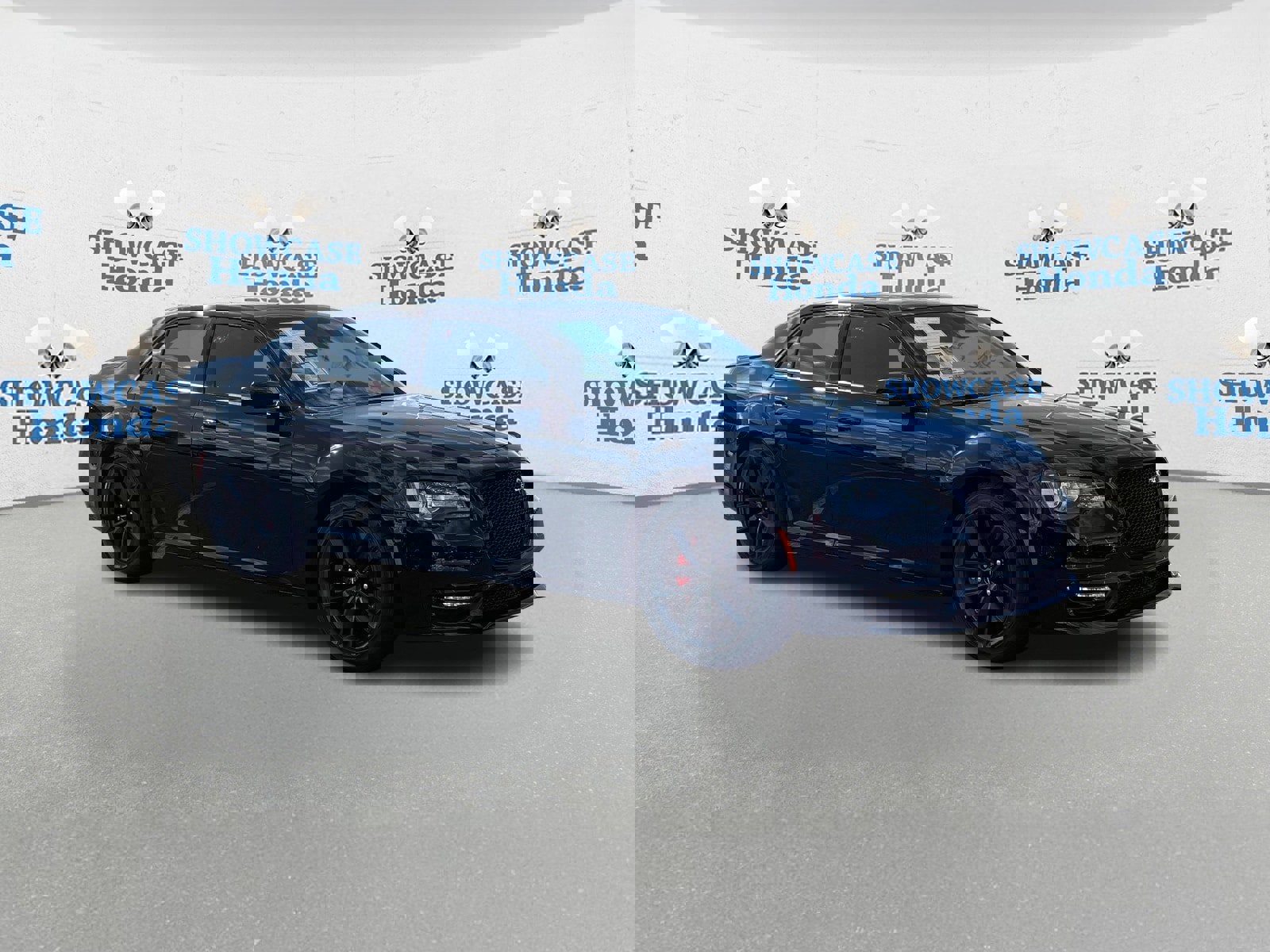 Used 2023 Chrysler 300 C image 10