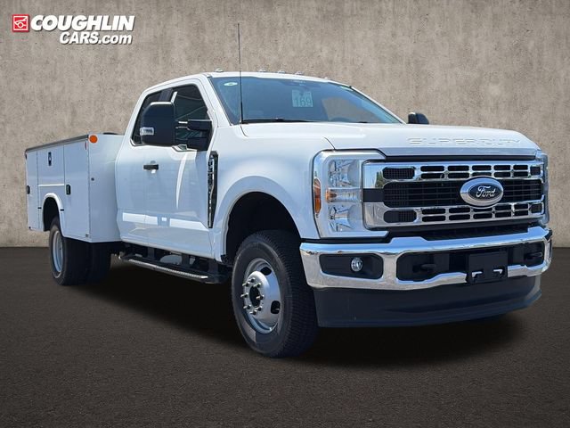 New 2026 Ford F350 XL w/ XL Chrome Package