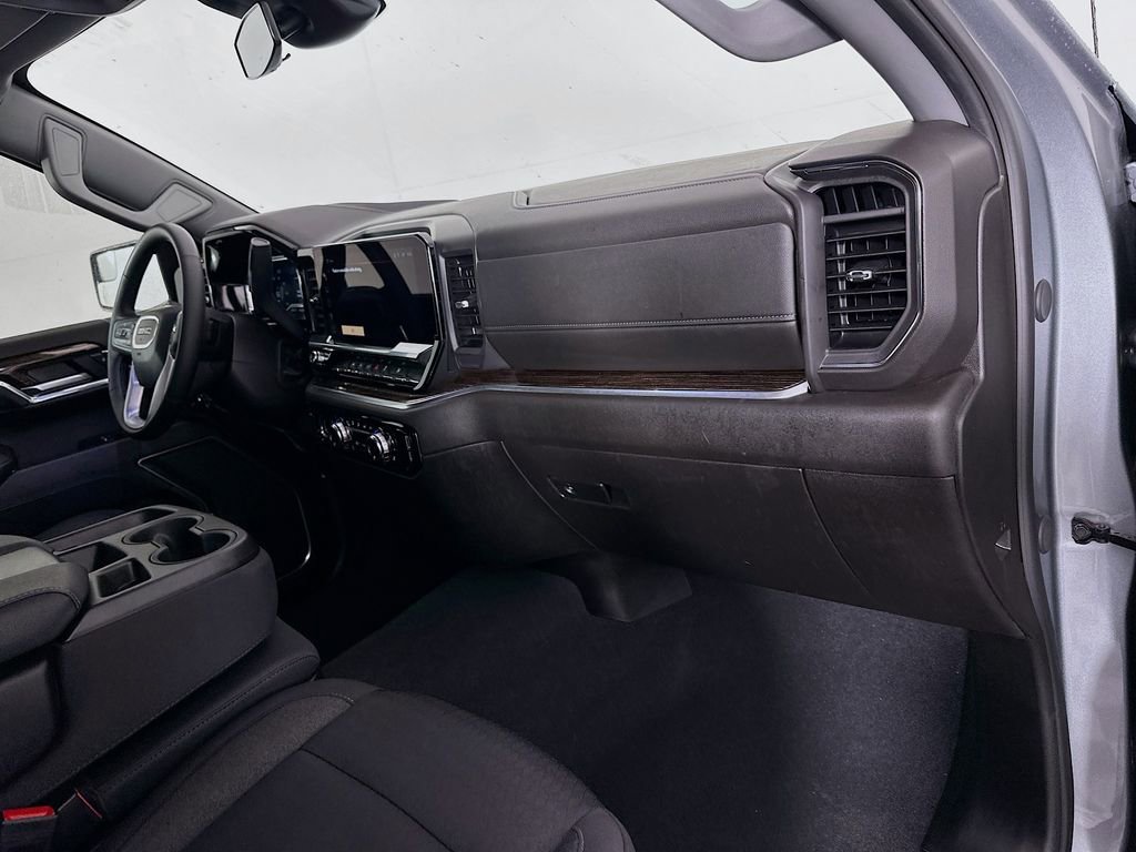 Used 2024 GMC Sierra 1500 Elevation image 27