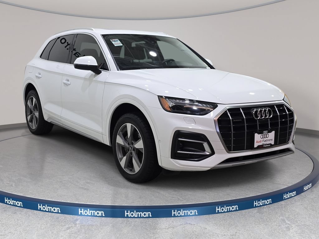 Used 2023 Audi Q5 Prestige w/ Prestige Package AWD/4WD image 4