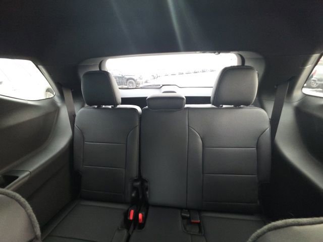 New 2026 Chevrolet Traverse LT image 28