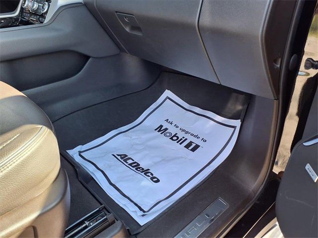 Used 2021 GMC Yukon Denali w/ Denali Premium Package image 99