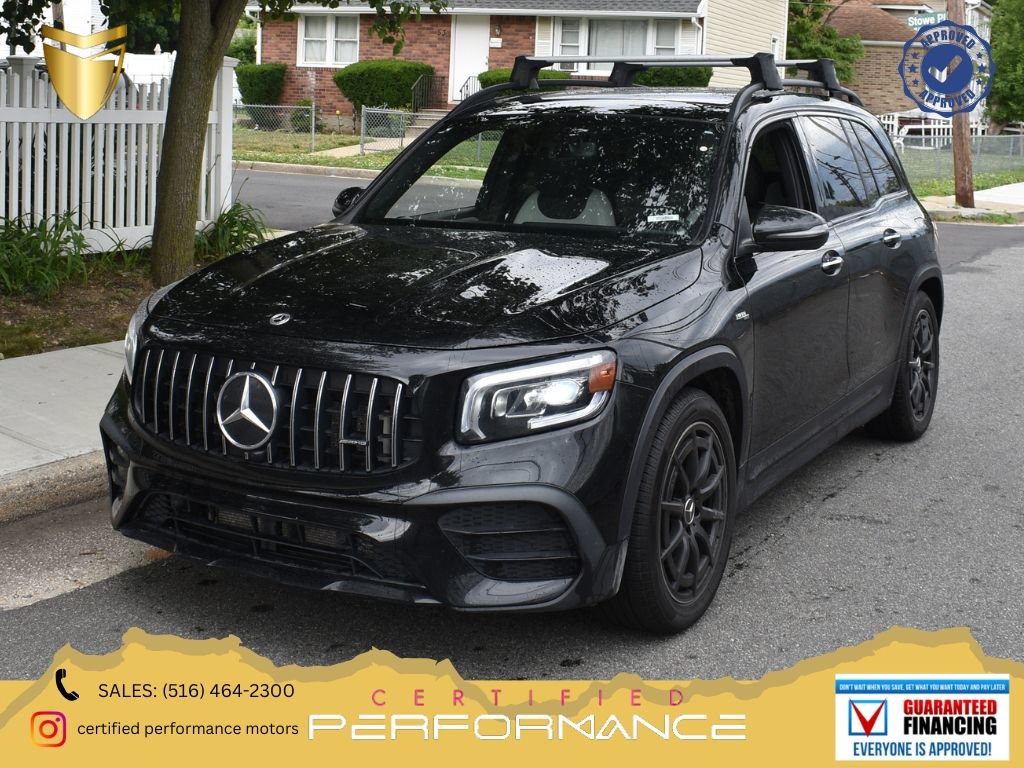 Used 2022 Mercedes-Benz GLB 35 AMG 4MATIC image 1