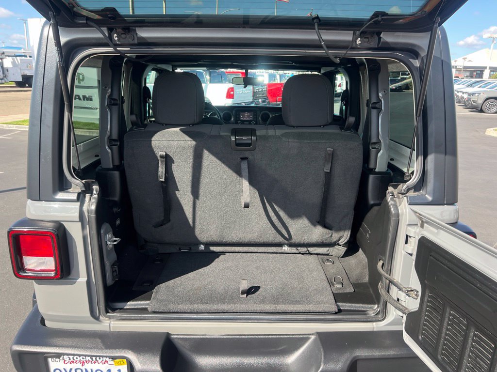 Used 2021 Jeep Wrangler Sport AWD/4WD image 24