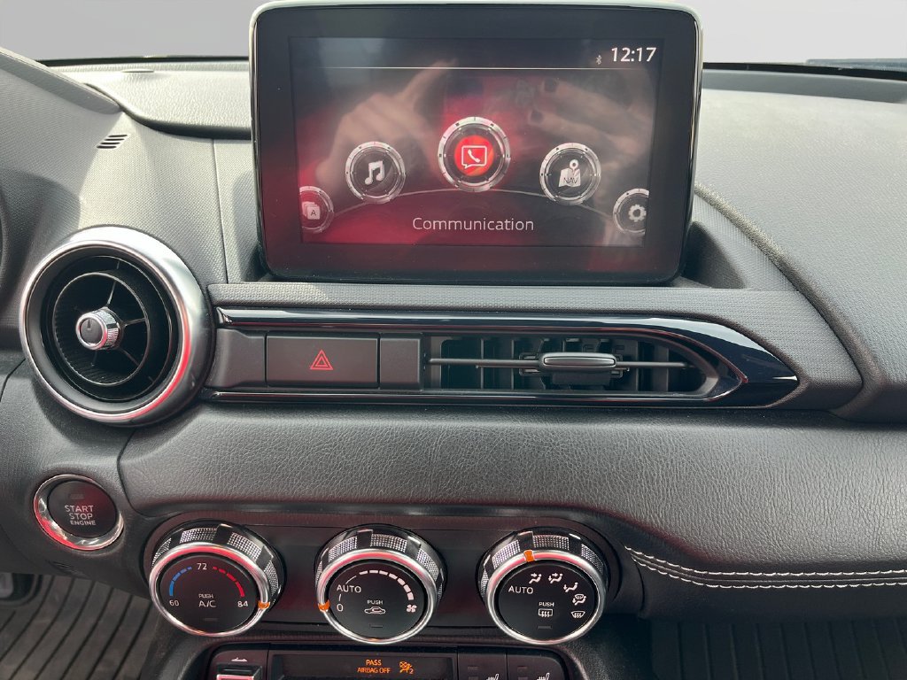 Used 2021 MAZDA MX-5 Miata RF Grand Touring RWD image 13