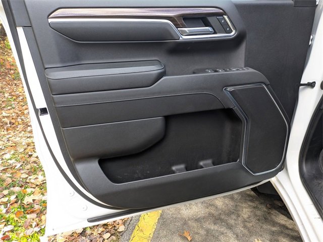 Used 2023 Chevrolet Silverado 1500 RST image 9