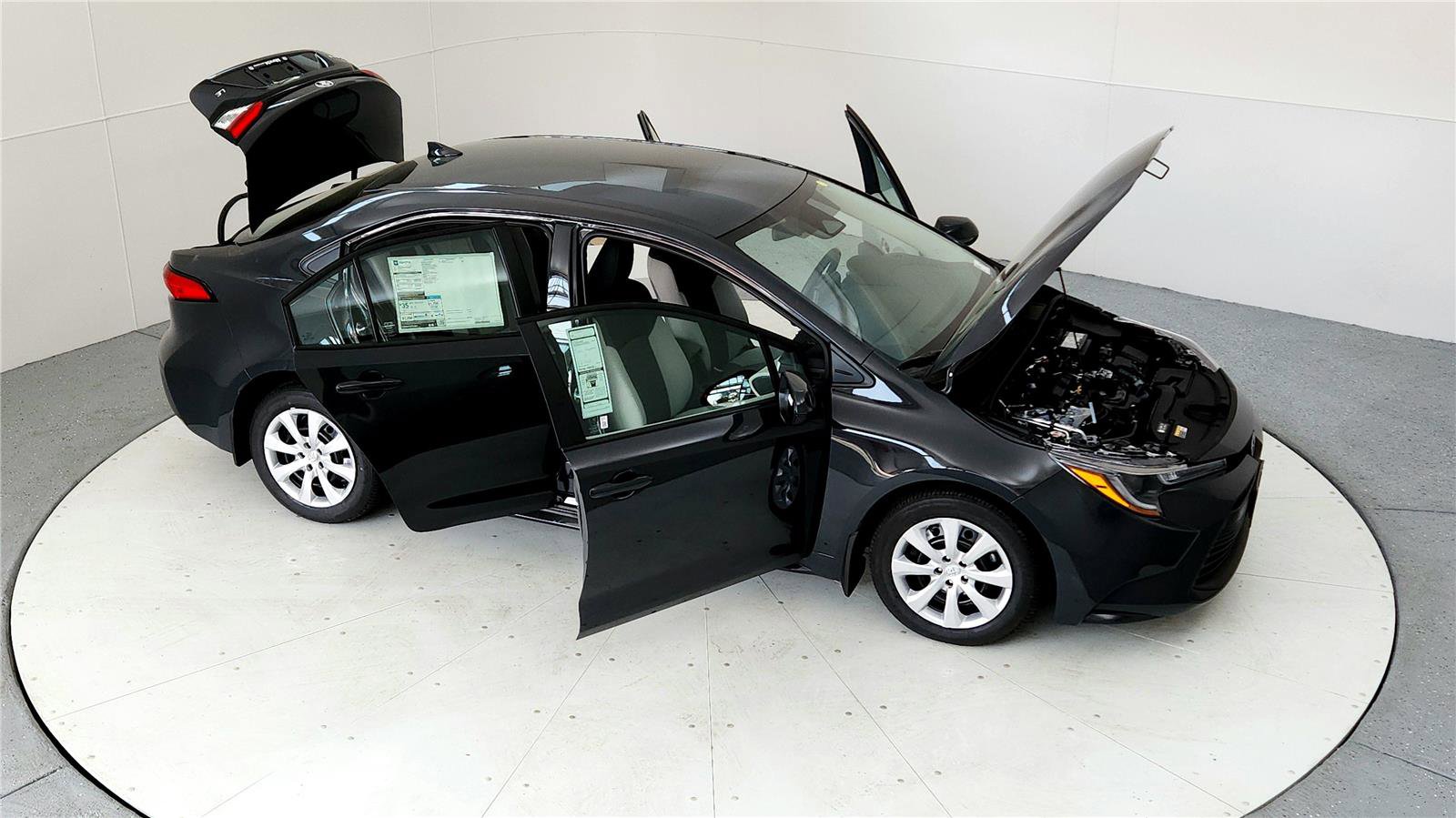 Certified 2023 Toyota Corolla LE image 28