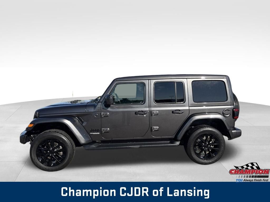 Used 2021 Jeep Wrangler Unlimited Sahara AWD/4WD image 4