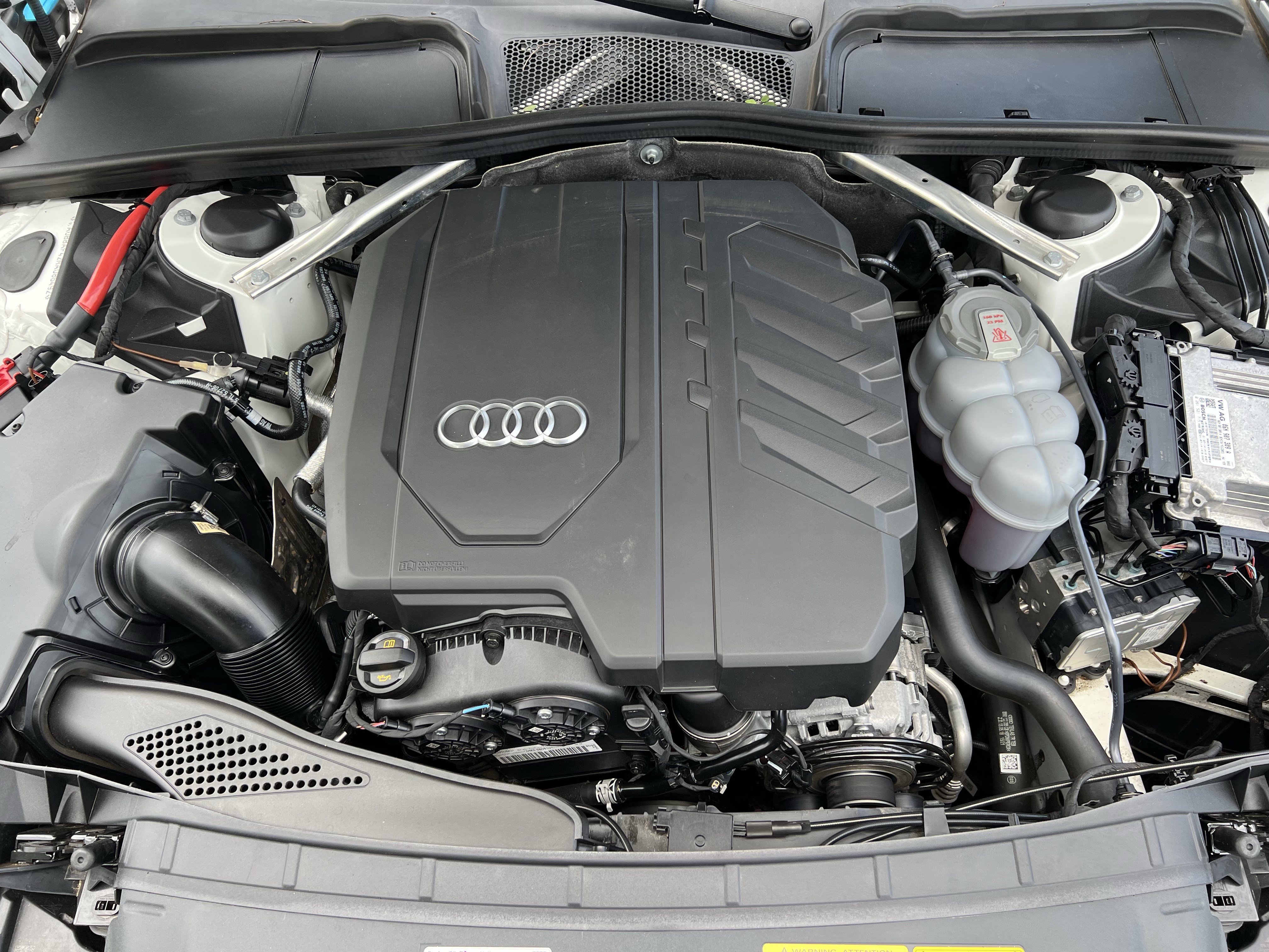 Used 2021 Audi A4 2.0T Premium Plus w/ Premium Plus Package AWD/4WD image 36