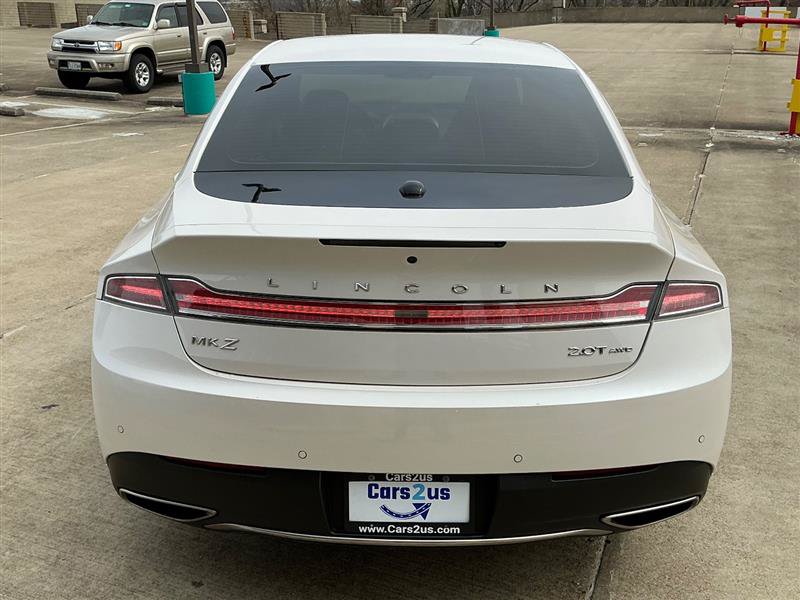 Used 2018 Lincoln MKZ Premiere AWD/4WD image 5