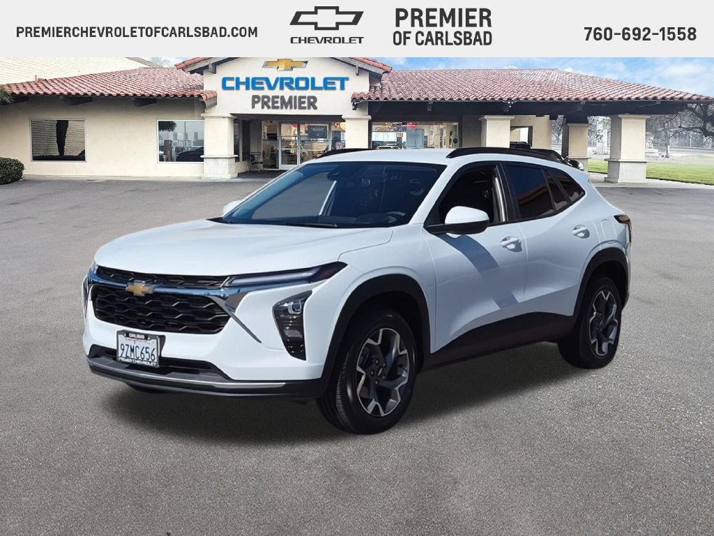 Used 2025 Chevrolet Trax LT