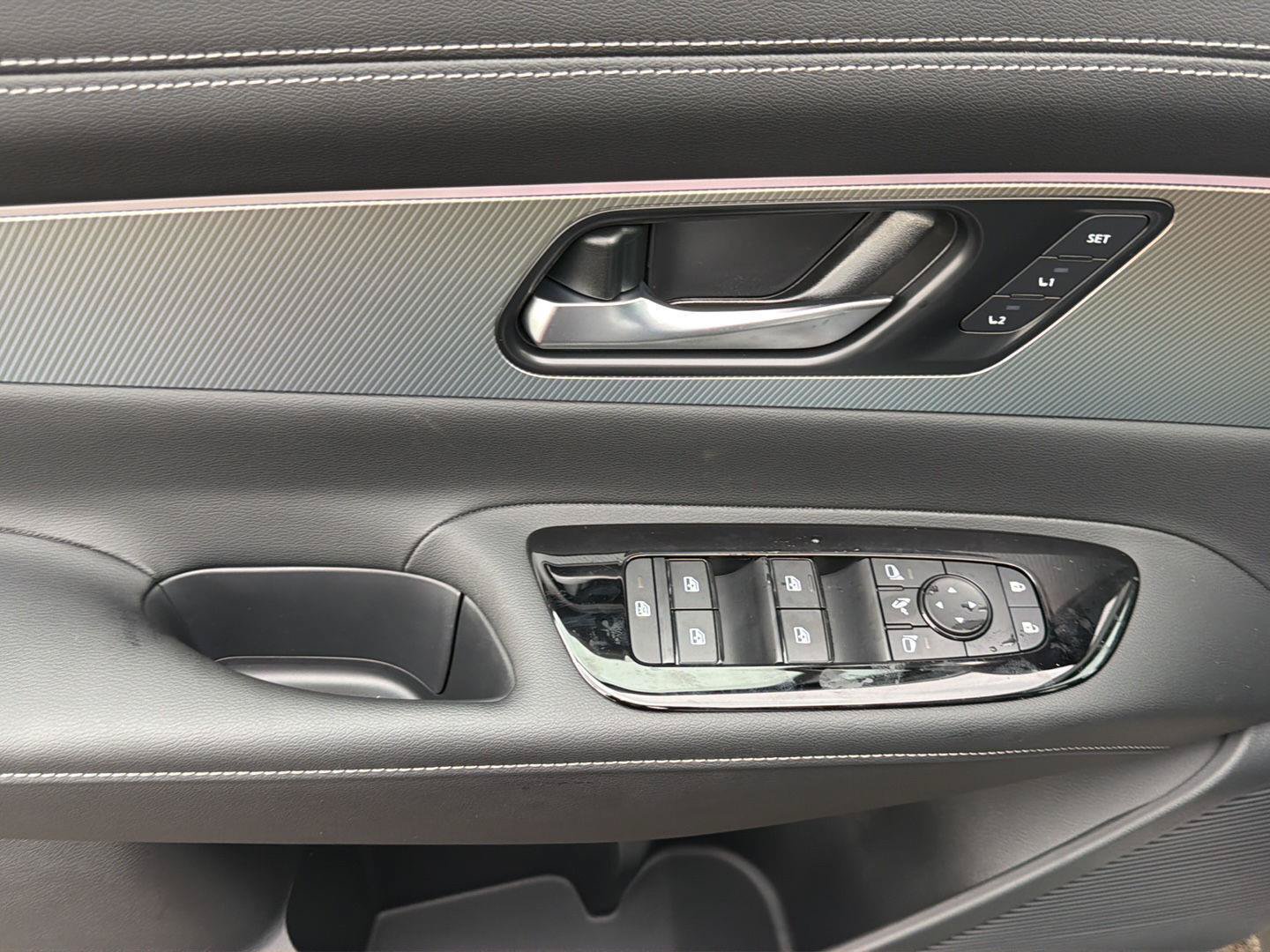 New 2027 Nissan Murano Platinum AWD/4WD image 8