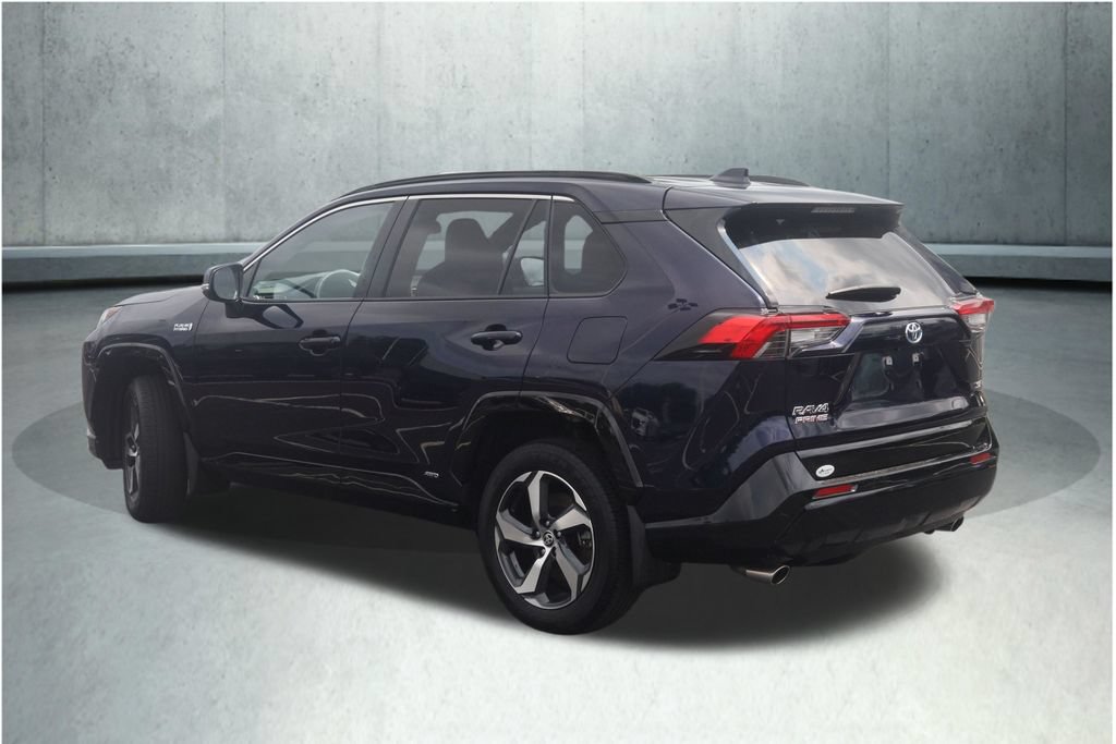 Used 2024 Toyota RAV4 SE AWD/4WD image 17