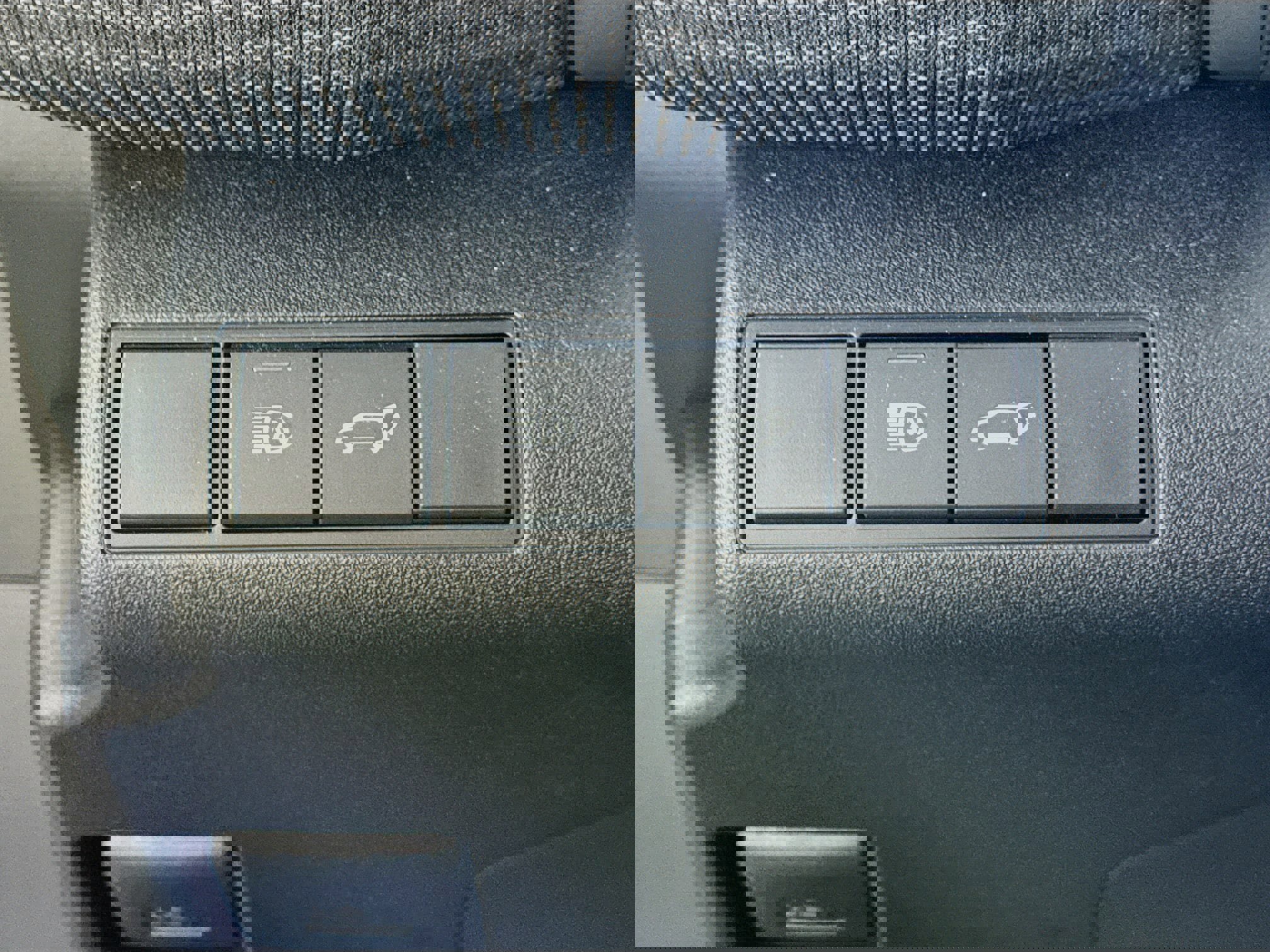 Used 2025 Toyota bZ4X FWD image 14