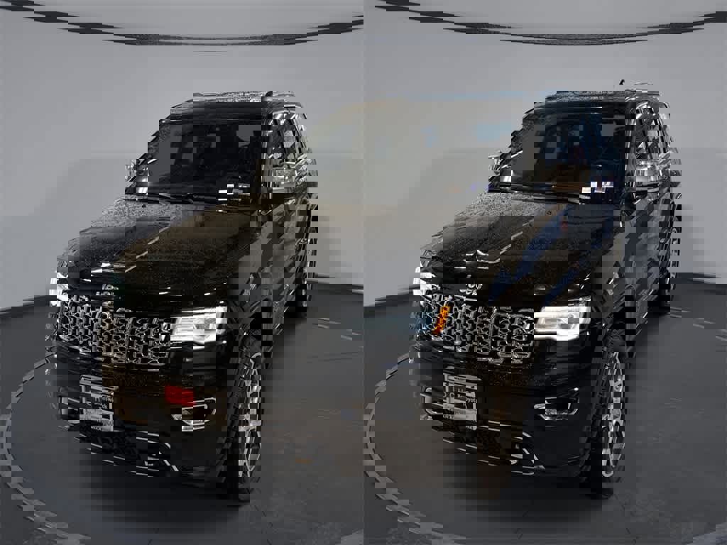 Used 2019 Jeep Grand Cherokee Overland image 1