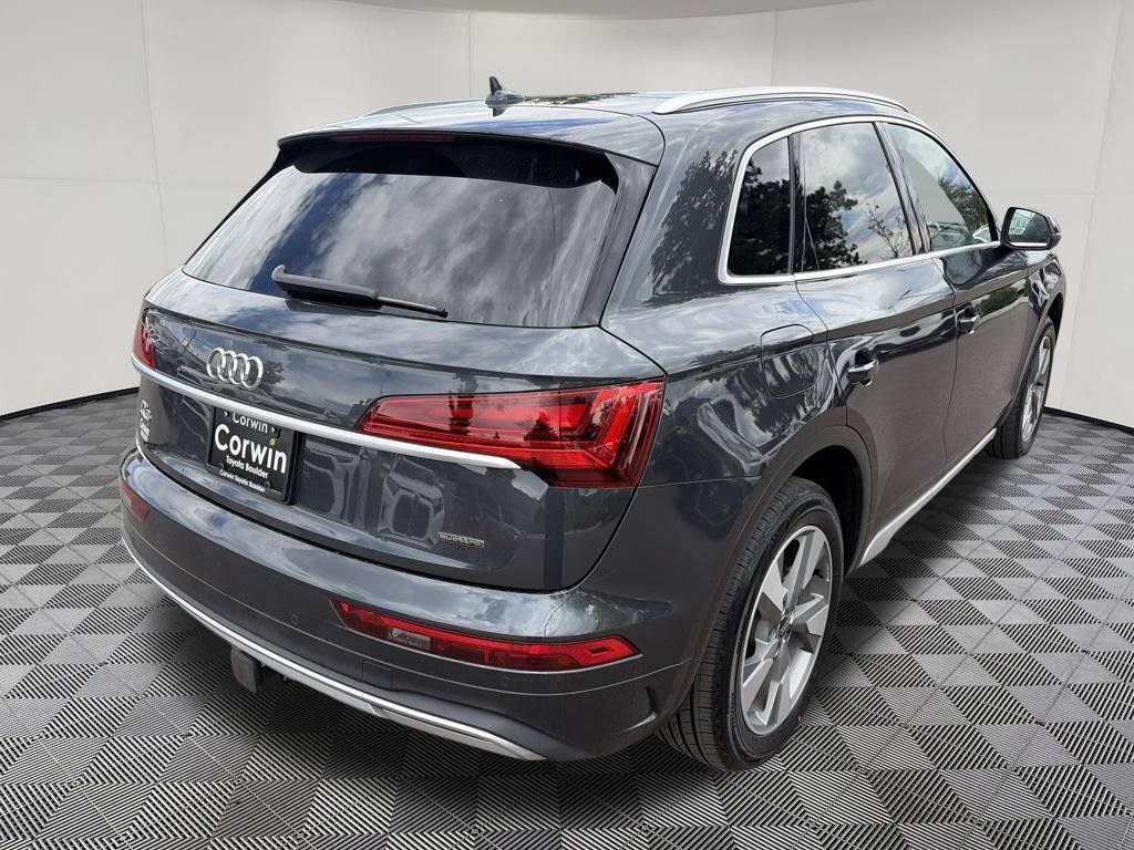 Used 2025 Audi Q5 2.0T Premium Plus w/ Premium Plus Package AWD/4WD image 9