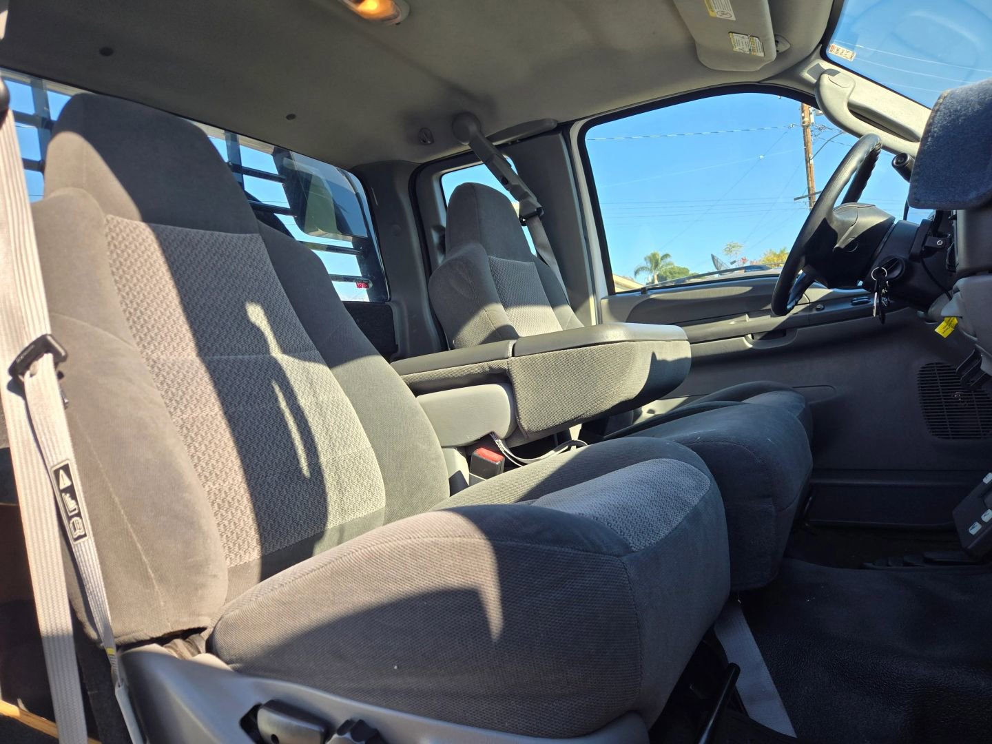 Used 2003 Ford F350 XL AWD/4WD image 15