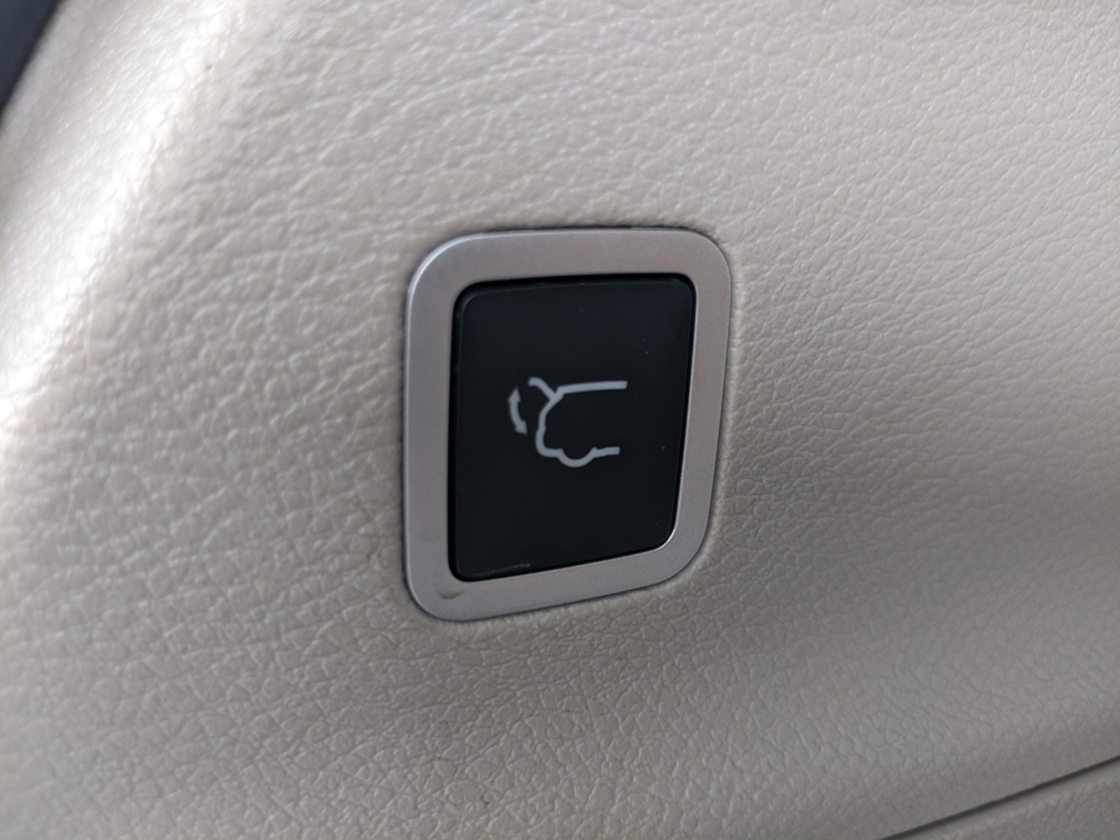 Used 2021 Chrysler Pacifica Touring-L image 11