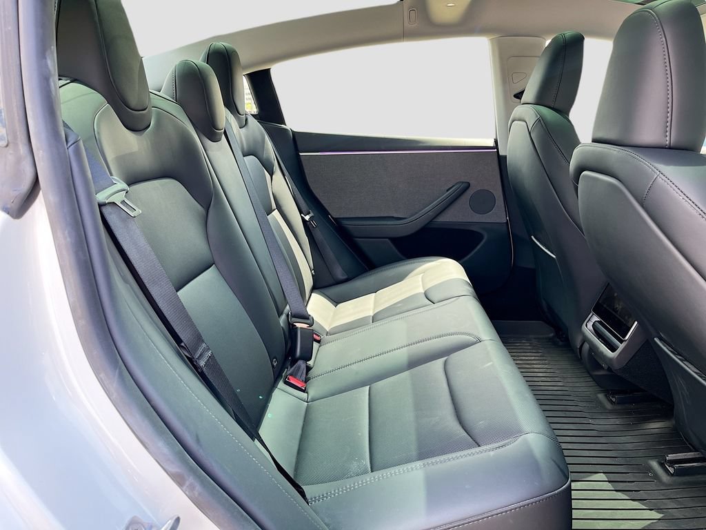 Used 2025 Tesla Model 3 Long Range RWD image 27