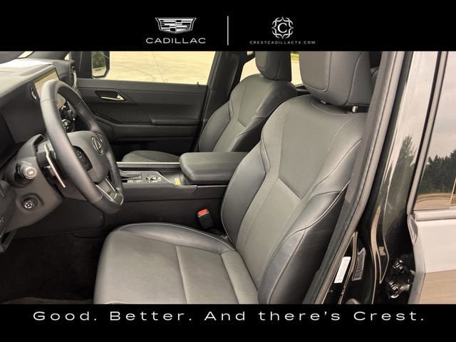 Used 2025 Lexus GX 550 w/ Accessory Package (2T) AWD/4WD image 22