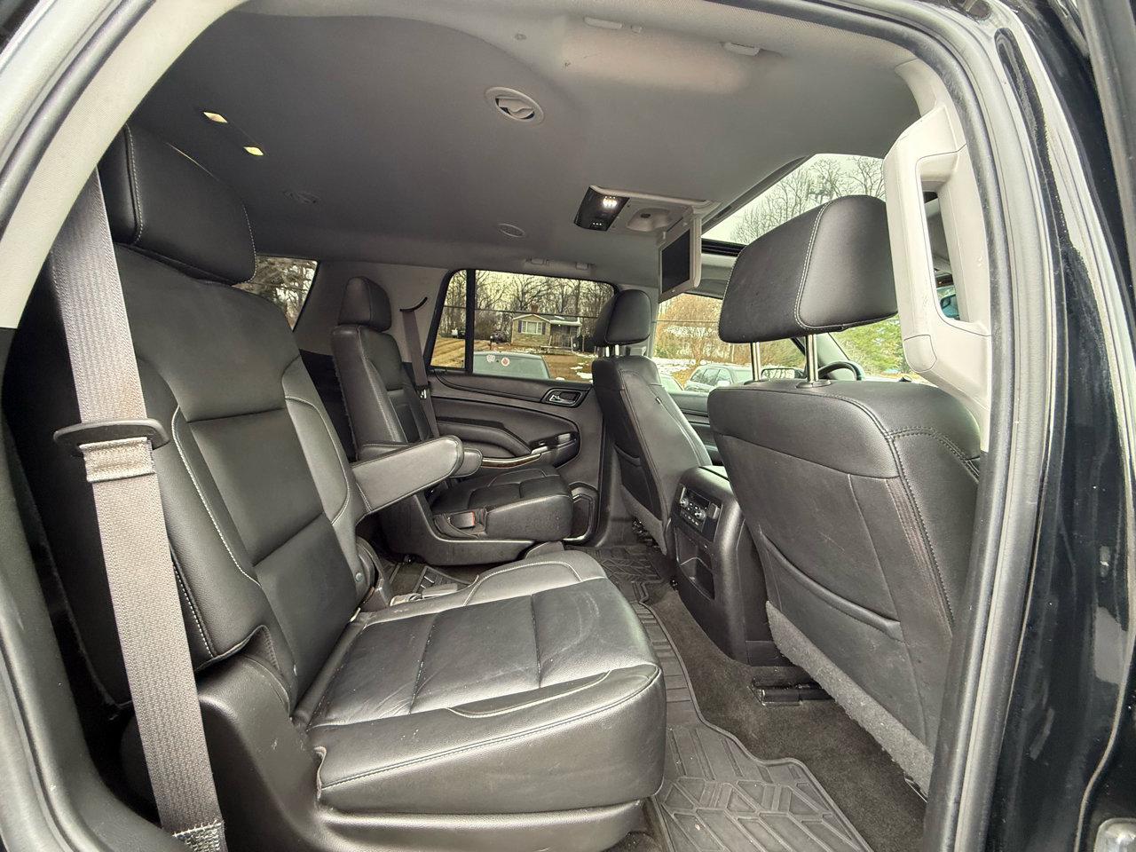 Used 2017 Chevrolet Tahoe LT image 32
