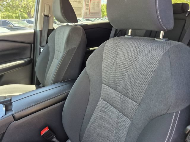 Certified 2025 Nissan Rogue SV FWD image 18