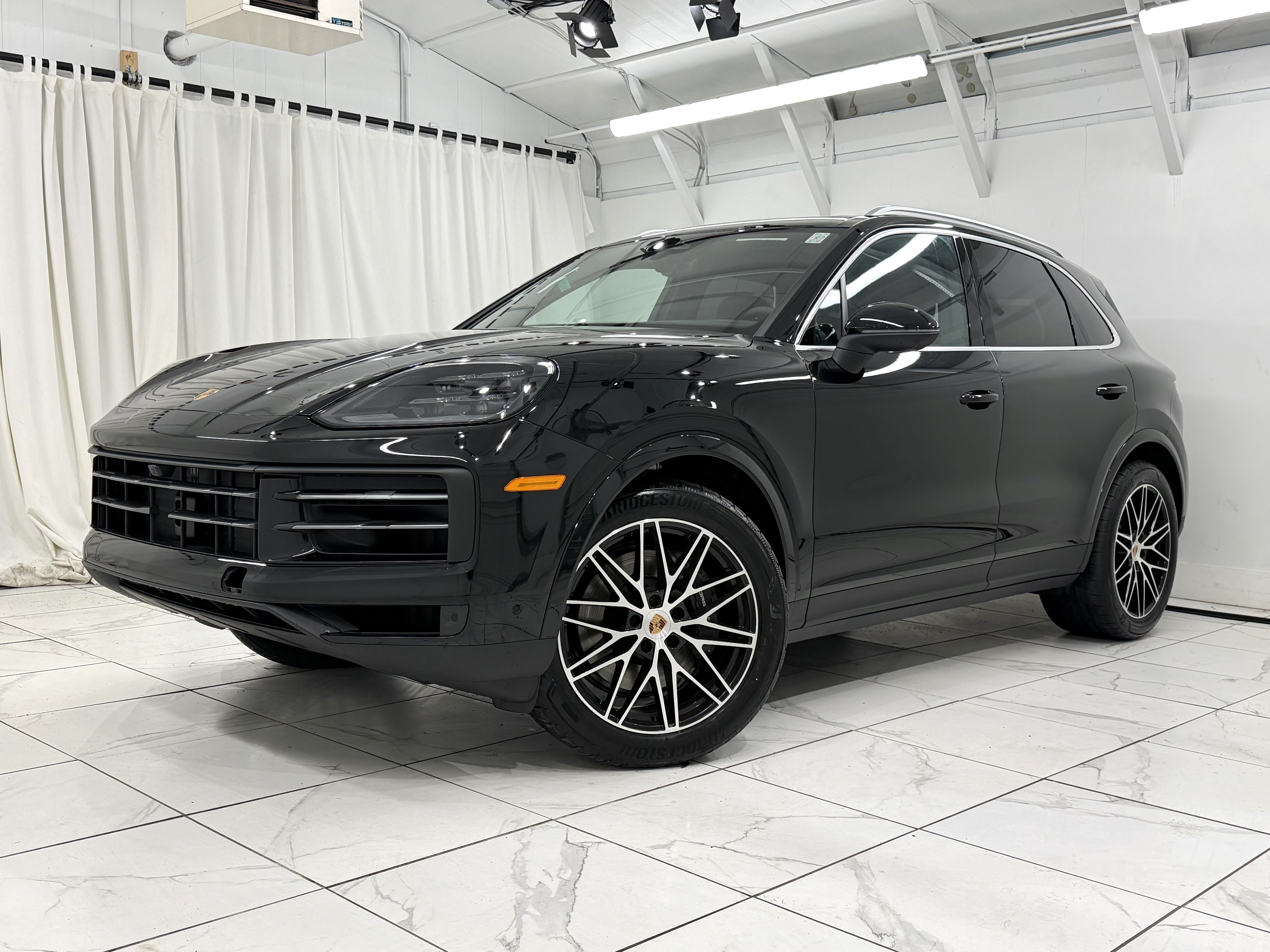 New 2026 Porsche Cayenne AWD/4WD image 1