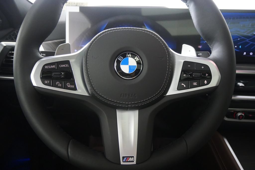 Used 2027 BMW X6 xDrive40i w/ Executive Package AWD/4WD image 19