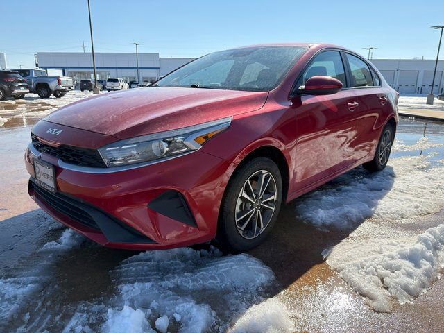 Used 2024 Kia Forte LXS image 8