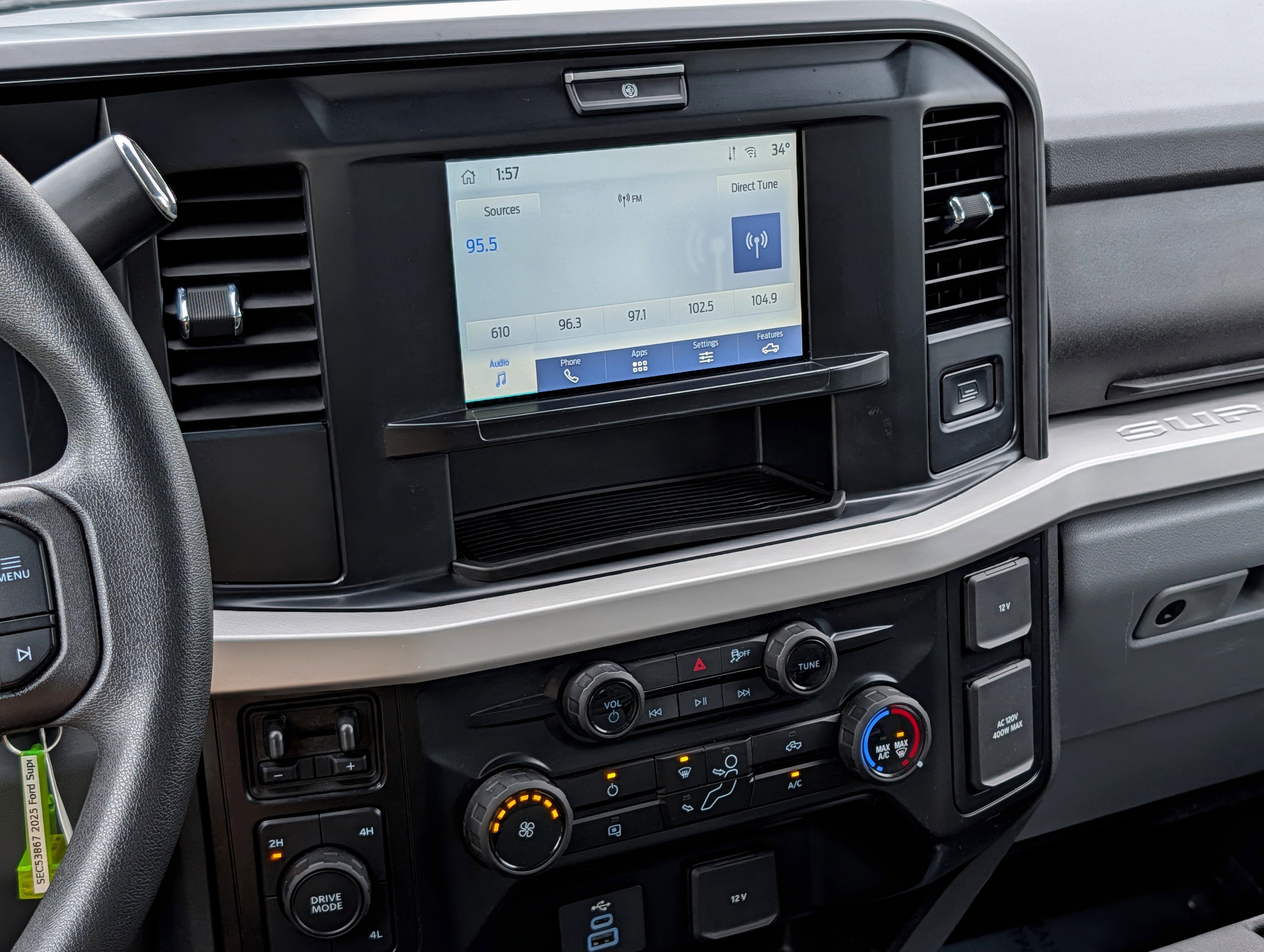 Used 2025 Ford F250 XLT image 18