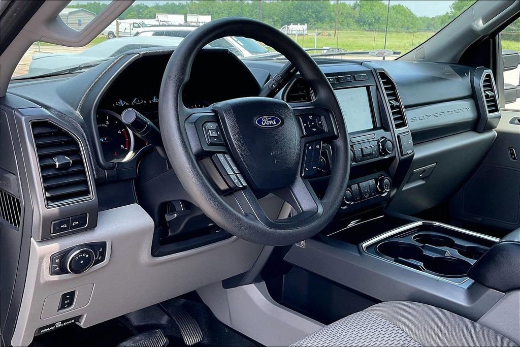 Used 2019 Ford F250 XLT w/ XLT Premium Package AWD/4WD image 14