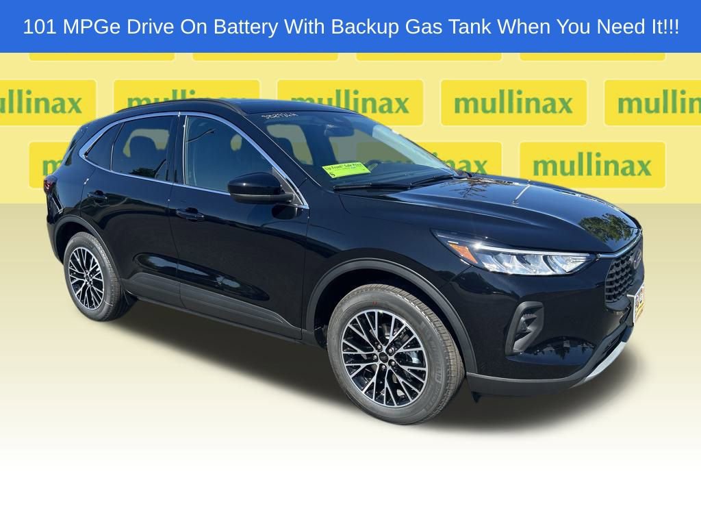 New 2025 Ford Escape SE w/ PHEV Premium Package image 1