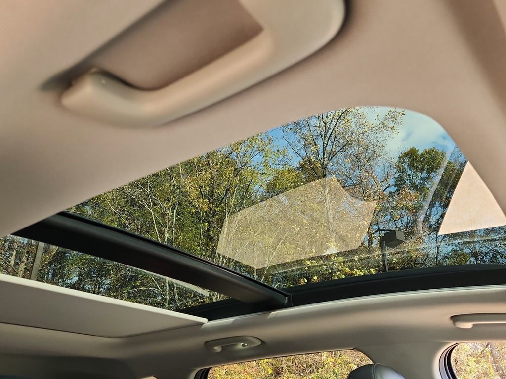 Used 2023 Kia Sorento X-Line EX image 21