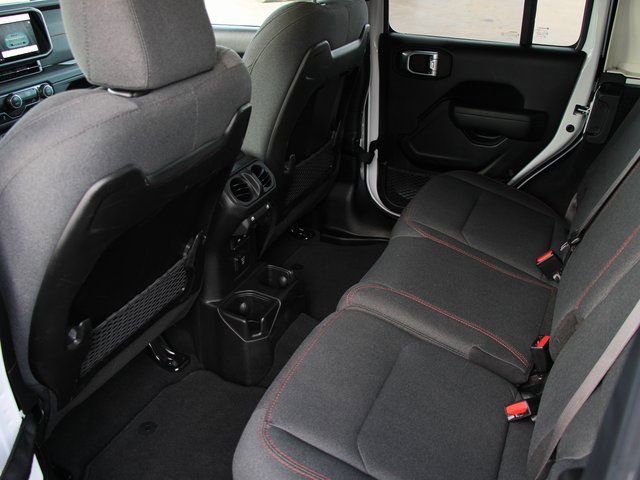 Used 2025 Jeep Wrangler Unlimited Rubicon image 23