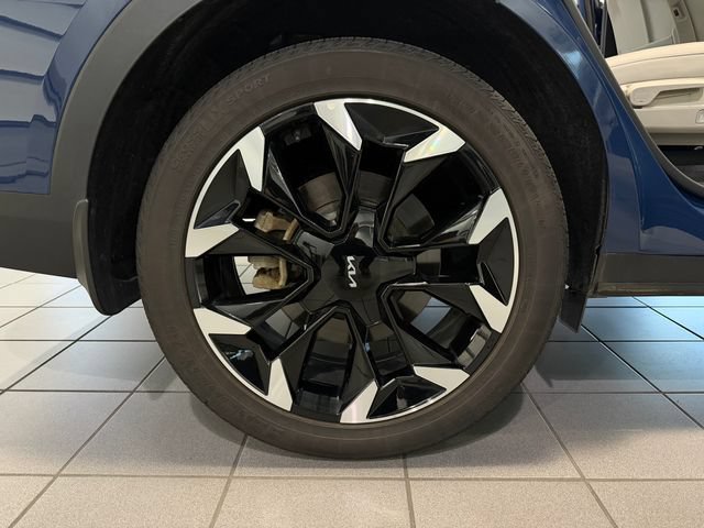 Used 2024 Kia Sorento EX FWD image 9