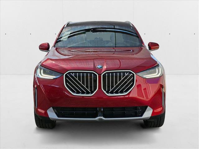 Used 2025 BMW X3 xDrive30i w/ Premium Package image 2
