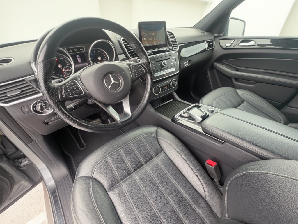 Used 2017 Mercedes-Benz GLE 350 image 4