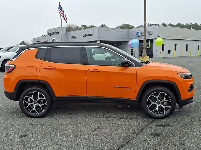 New 2026 Jeep Compass Limited w/ Sun, Sound & Navigation Group image 5