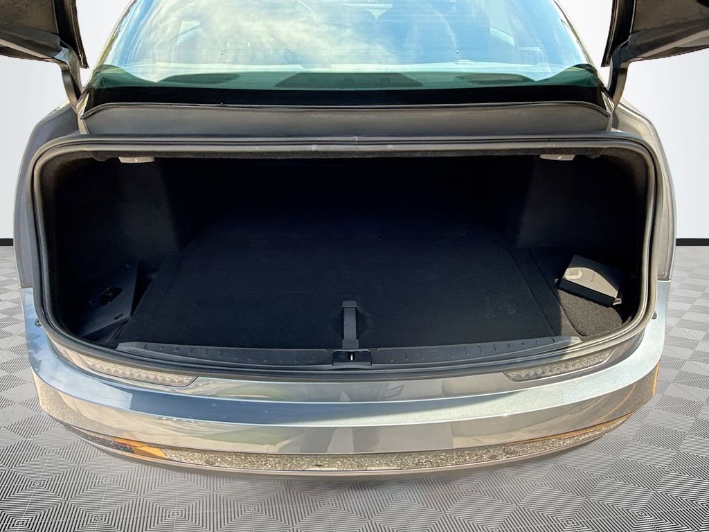 Used 2024 Lucid Air Touring image 26