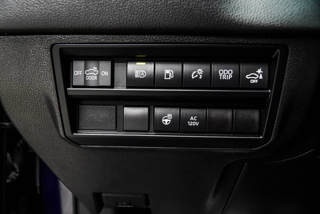 Used 2024 Toyota Tundra Limited AWD/4WD image 44