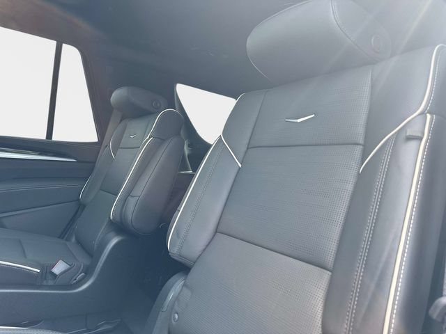 New 2026 Cadillac Escalade Sport w/ Touring Package AWD/4WD image 14