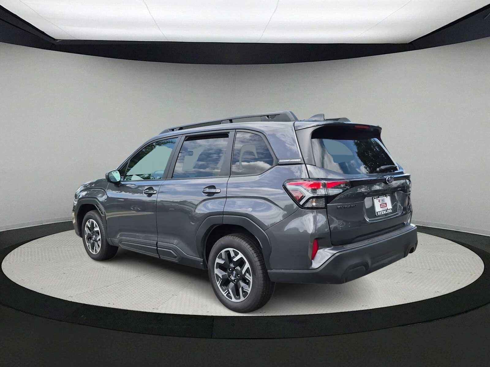 Used 2026 Subaru Forester Premium AWD/4WD image 6