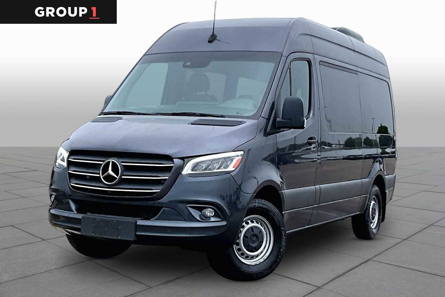 Used 2023 Mercedes-Benz Sprinter 2500 image 1