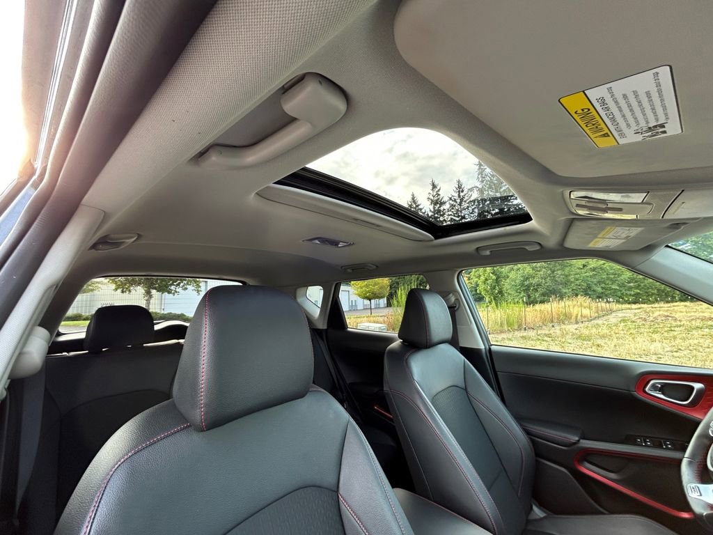 Used 2023 Kia Soul GT-Line image 28